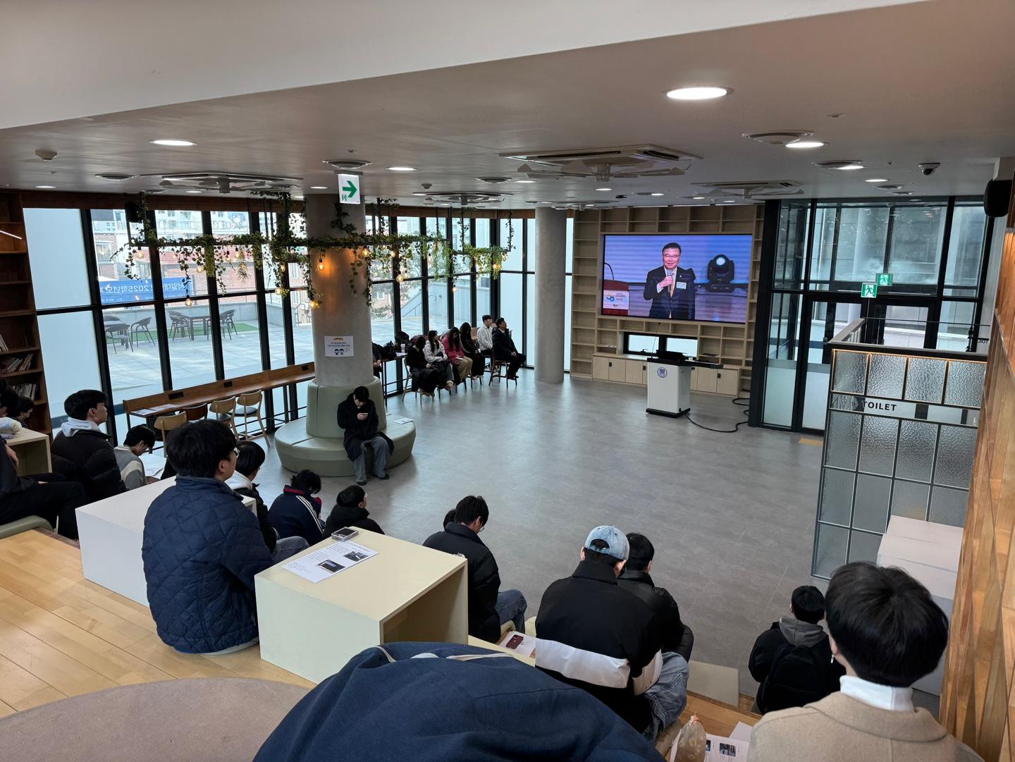 2025학년도 신입생 입학식 대표이미지