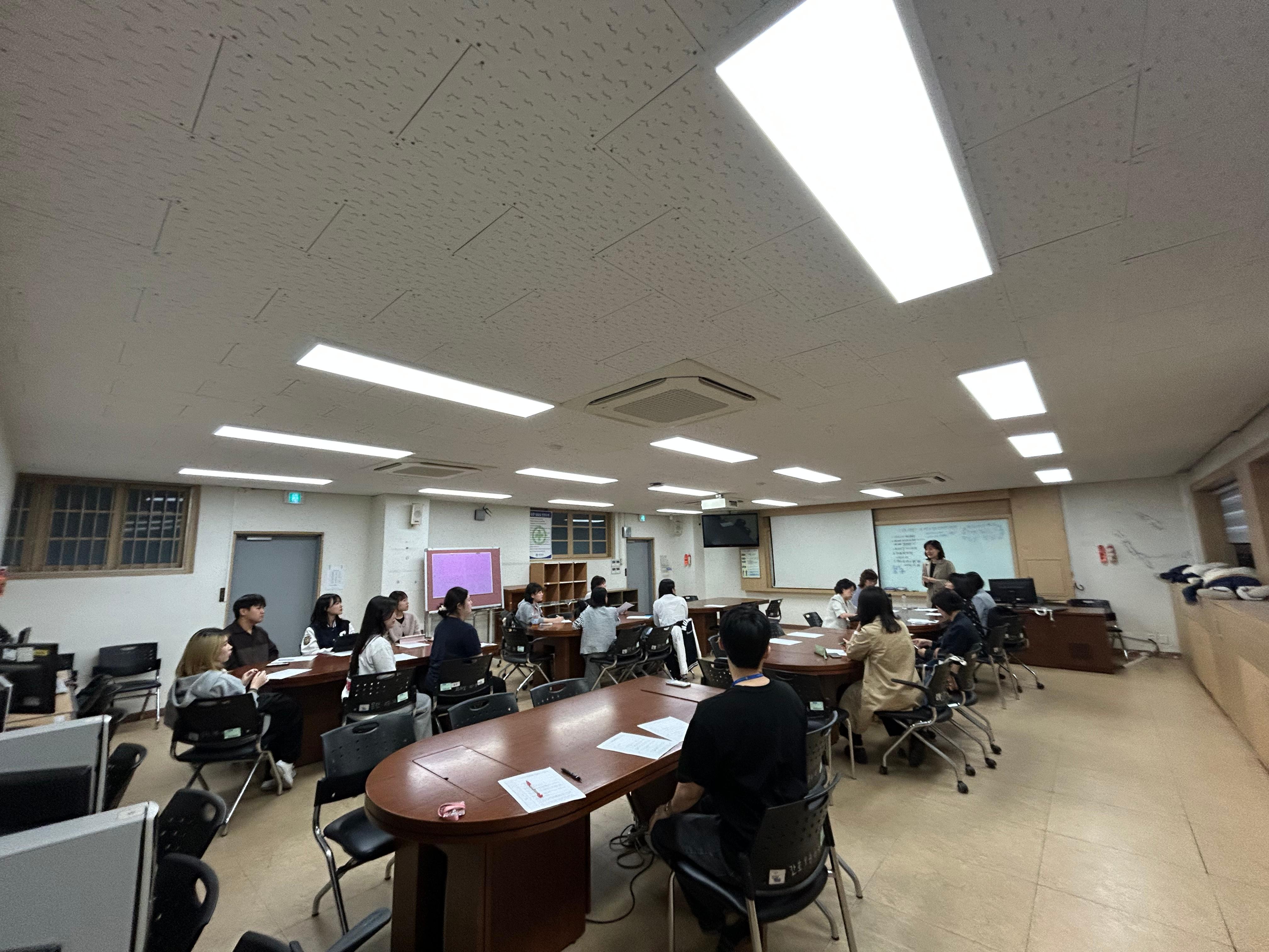 2025학년도 2학기 1,2학년 교학간담회 대표이미지